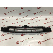 Решітка переднього бампера Tesla Model 3 1085927-00-C