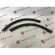 Накладка крила задня на двері (арка) (2015-2021+) RH Tesla Model X 1045897-00-D